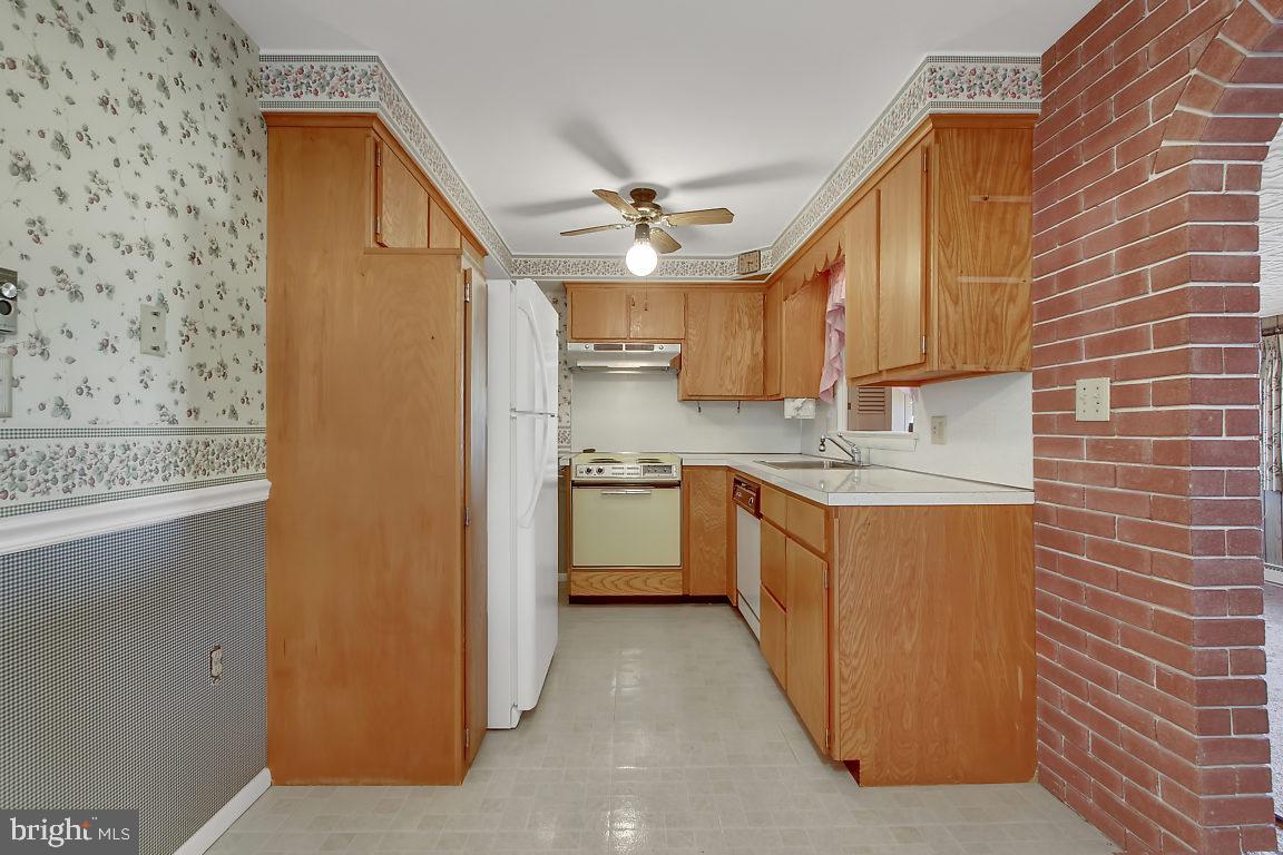 8148 Orchard Road Thomasville, PA 17364 - Photo 15 of 26 Gallery Image 15