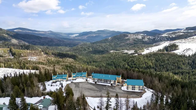 $124,950 | 28600 North Mt Spokane Park Drive, Unit 614 CEDARHEARTH, Mead, WA 99021