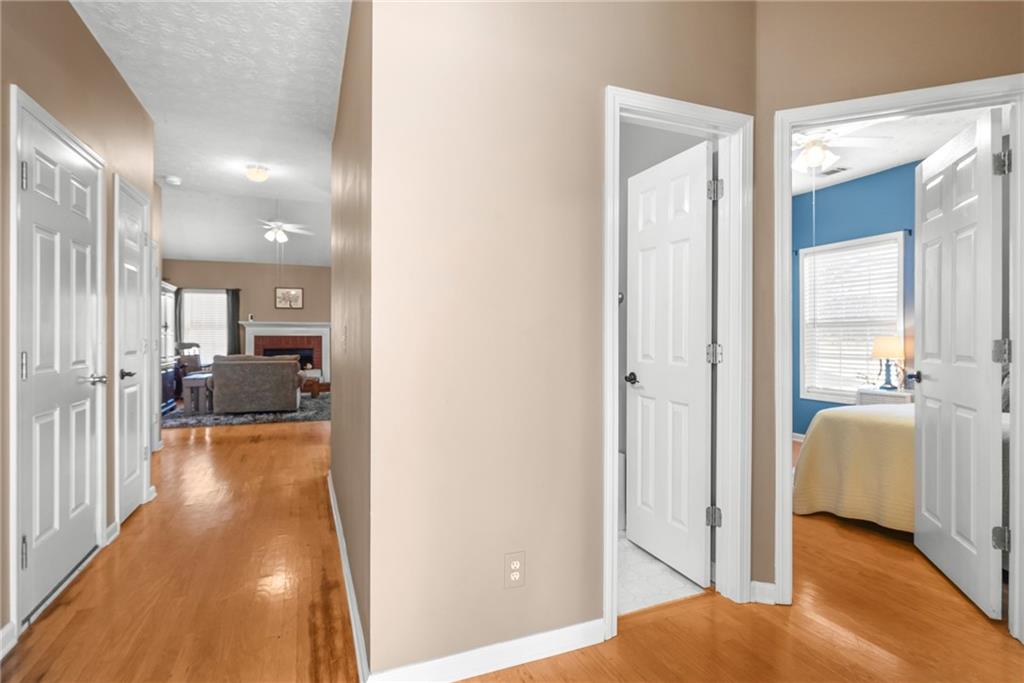 826 Hampton Way Canton, GA 30115 - Photo 10 of 17