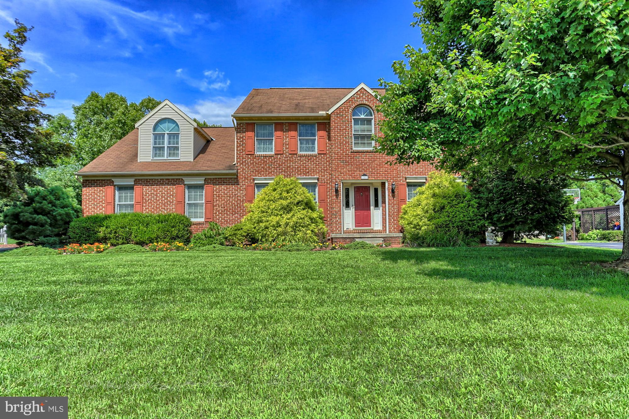 211 Seneca Way Spring Grove, PA 17362 - Photo 1 of 49