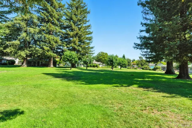 $347,500 | 1890 Dorado Court, Santa Rosa, CA 95403