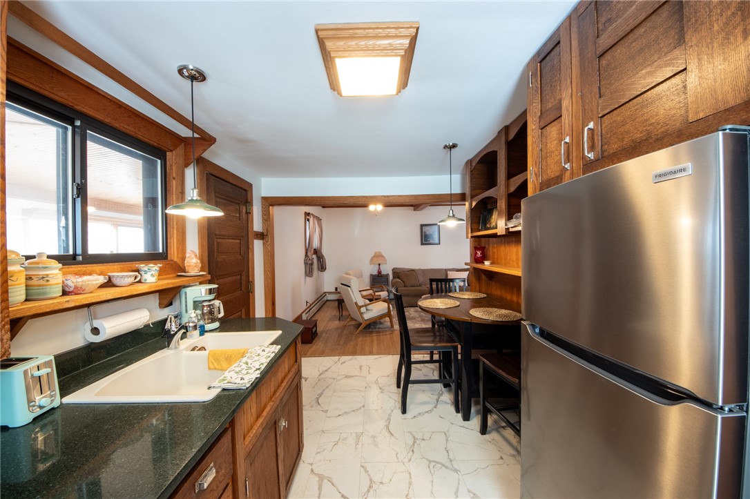 34 Grand Street Oneonta, NY 13820 - Photo 6 of 33