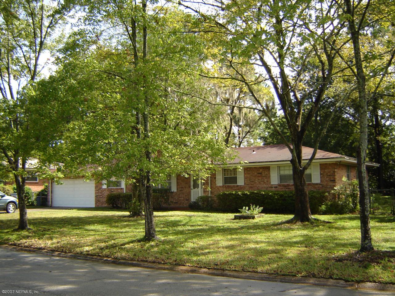887 Palermo Road Jacksonville, FL 32216 - Photo 1 of 7 Holiday Hill