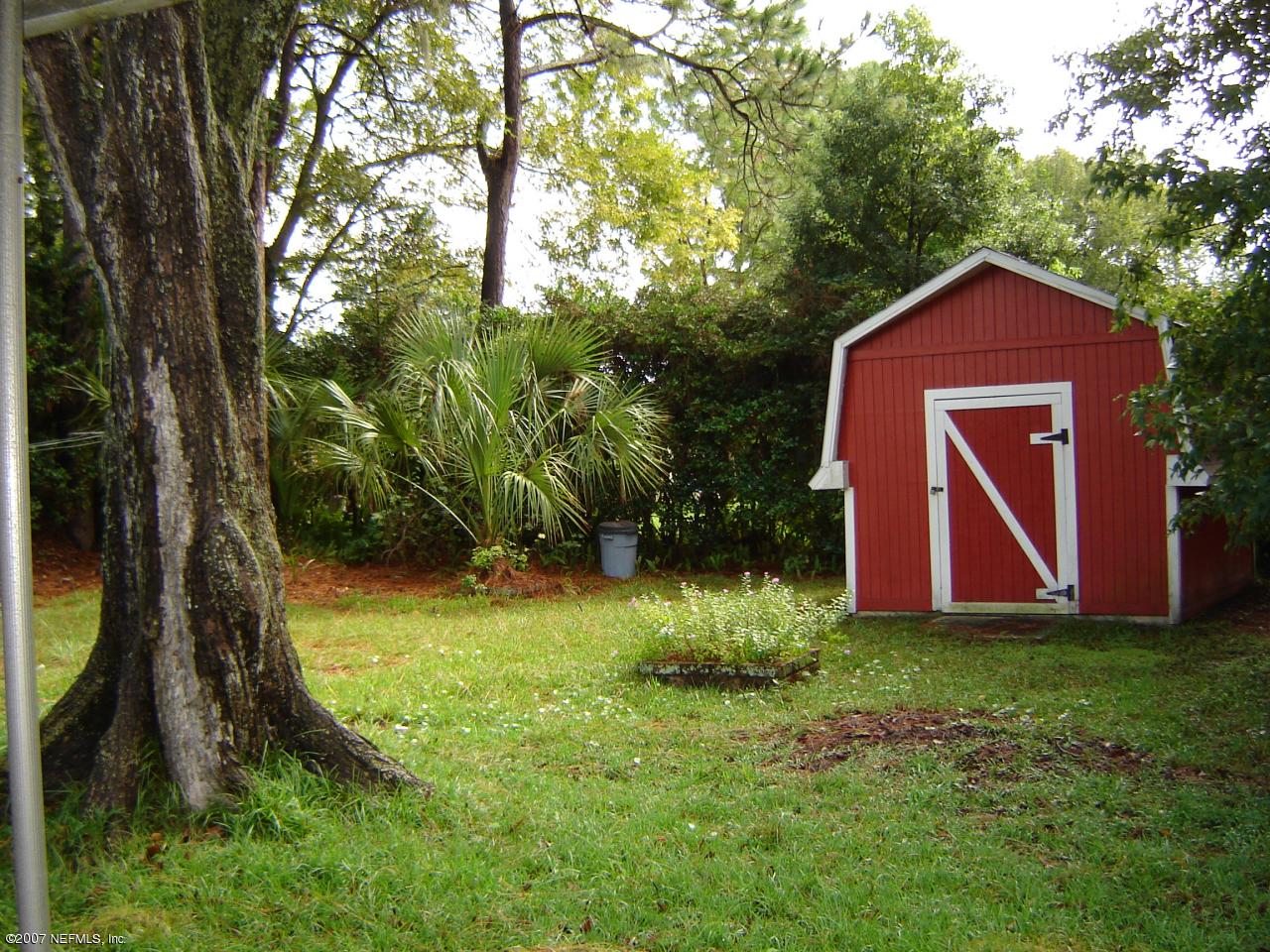 887 Palermo Road Jacksonville, FL 32216 - Photo 7 of 7 Back Yard - View from covered patio