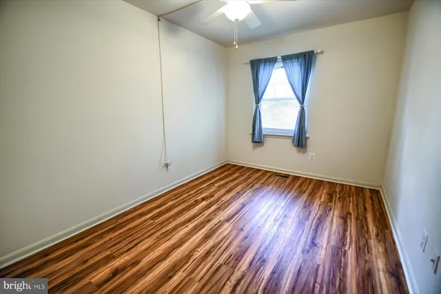 $2,550 | 13 Yorktown Court, Unit 115 U13, Blue Bell, PA 19422