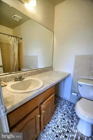 $2,550 | 13 Yorktown Court, Unit 115 U13, Blue Bell, PA 19422