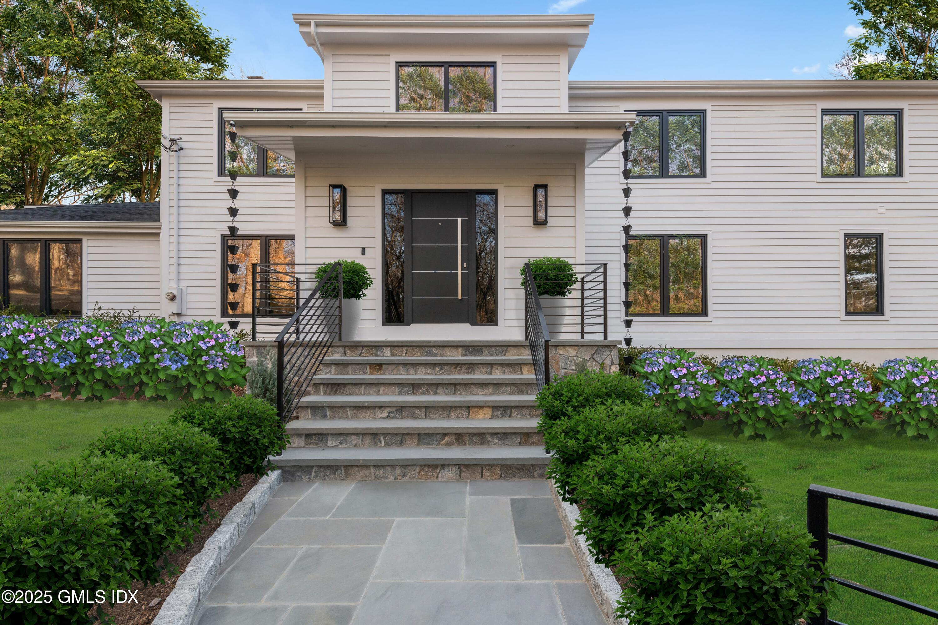 34 Thunder Mountain Road Greenwich, CT 06831 - Photo 2 of 27 Front