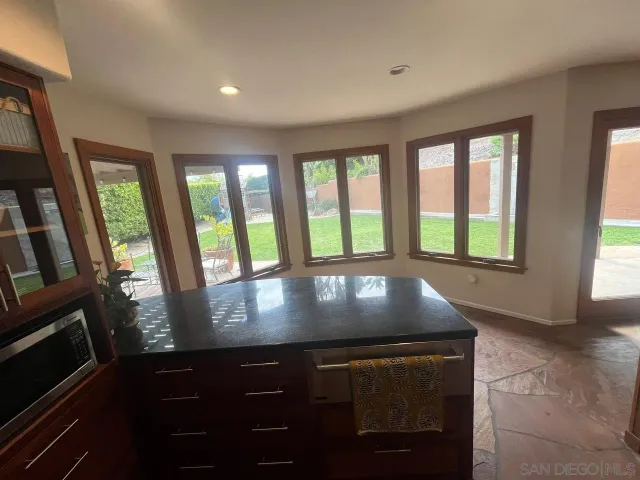 $1,695,000 | 4375 Stanford Street, Carlsbad, CA 92010