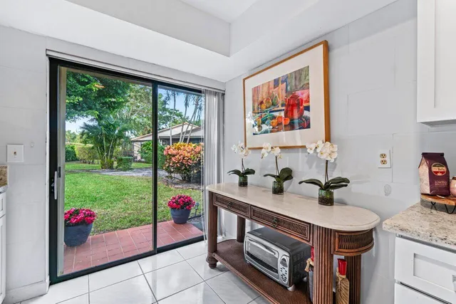 $2,450 | 5944 Forest Grove Drive, Unit 4, Boynton Beach, FL 33437
