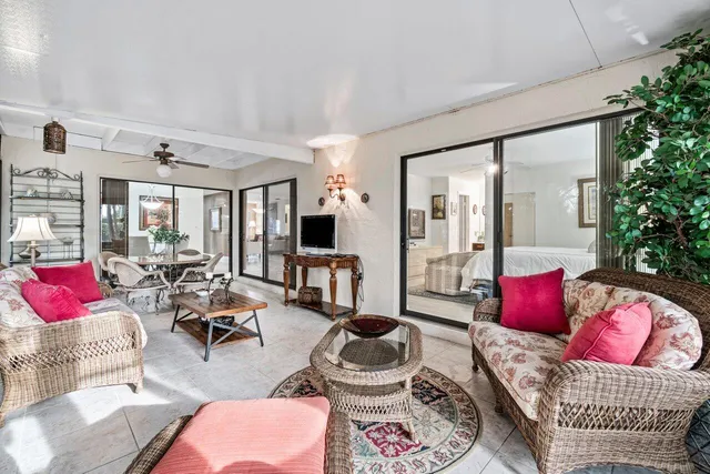 $2,450 | 5944 Forest Grove Drive, Unit 4, Boynton Beach, FL 33437