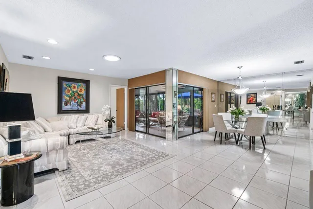 $2,450 | 5944 Forest Grove Drive, Unit 4, Boynton Beach, FL 33437