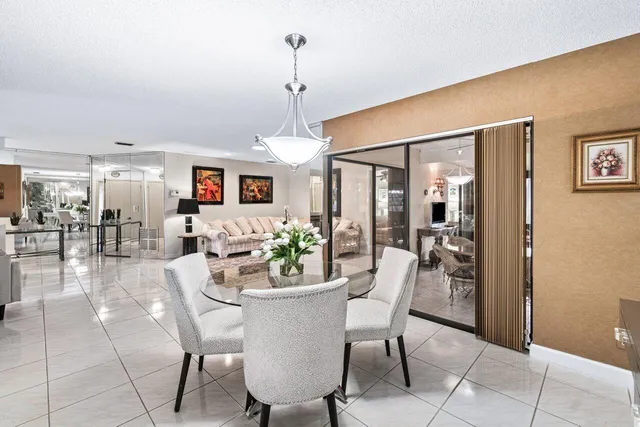 $2,450 | 5944 Forest Grove Drive, Unit 4, Boynton Beach, FL 33437