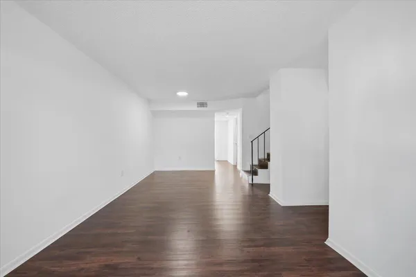 $2,499 | 3907 Northwest 76th Terrace, Hollywood, FL 33024