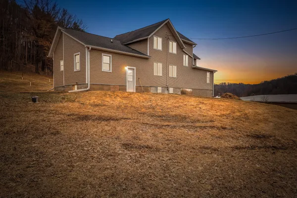 $399,900 | N3460 South Steine Road, Franklin, WI 54627