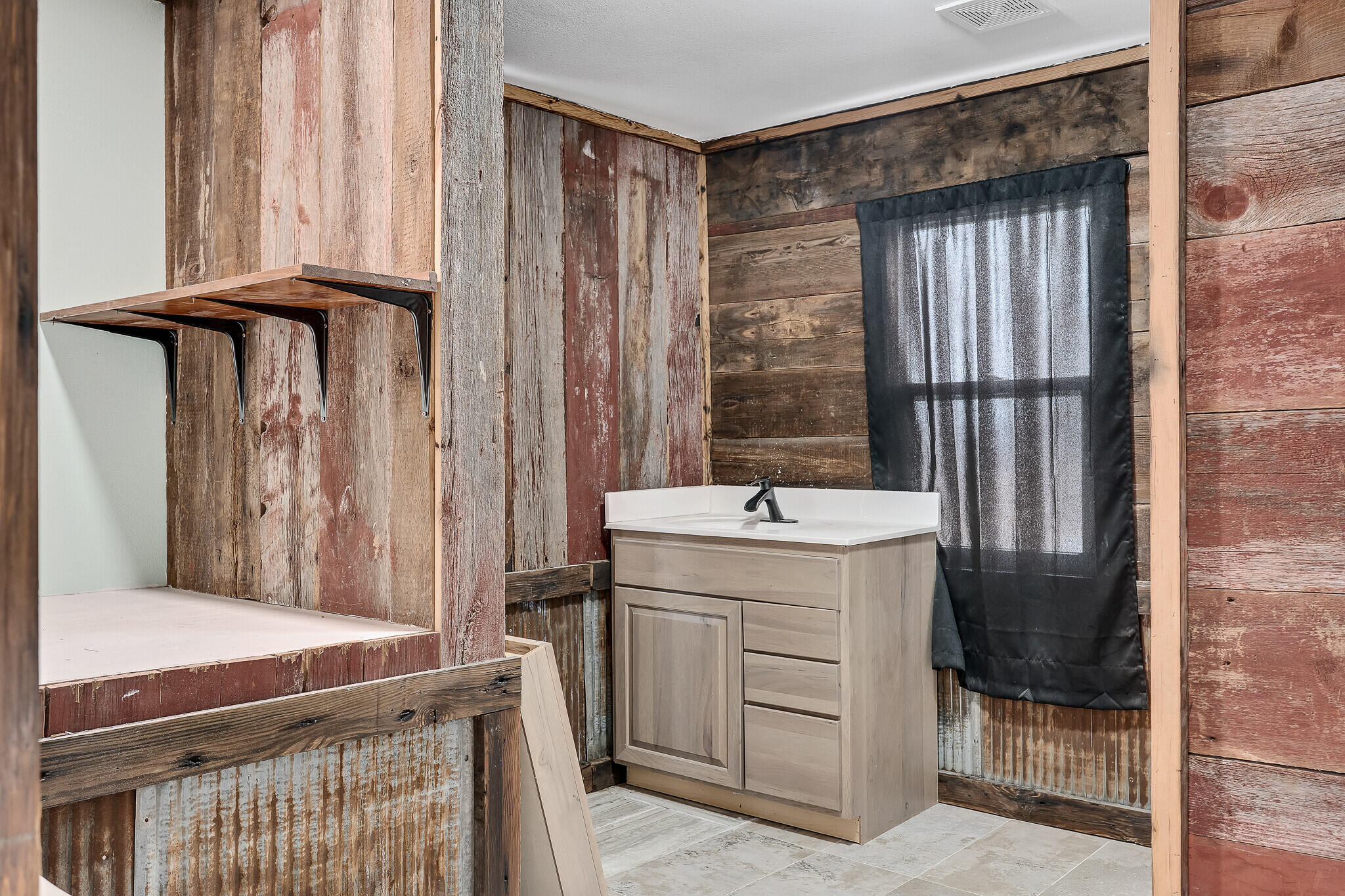 N3460 South Steine Road Franklin, WI 54627 - Photo 19 of 56 Bathroom