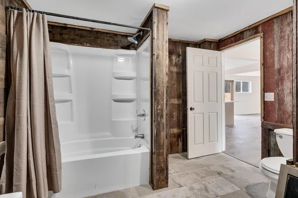 $399,900 | N3460 South Steine Road, Franklin, WI 54627