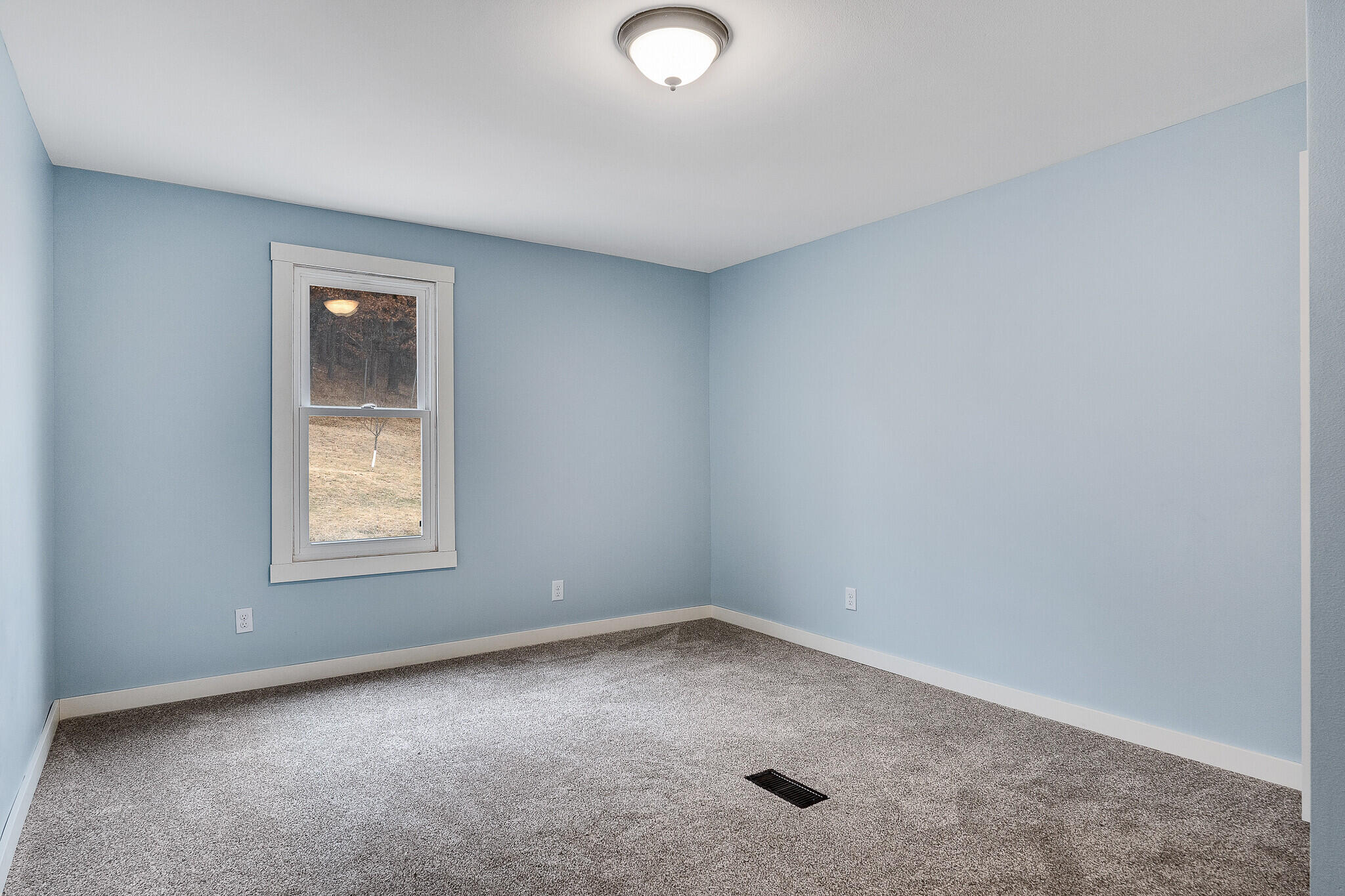 N3460 South Steine Road Franklin, WI 54627 - Photo 25 of 56 Bedroom