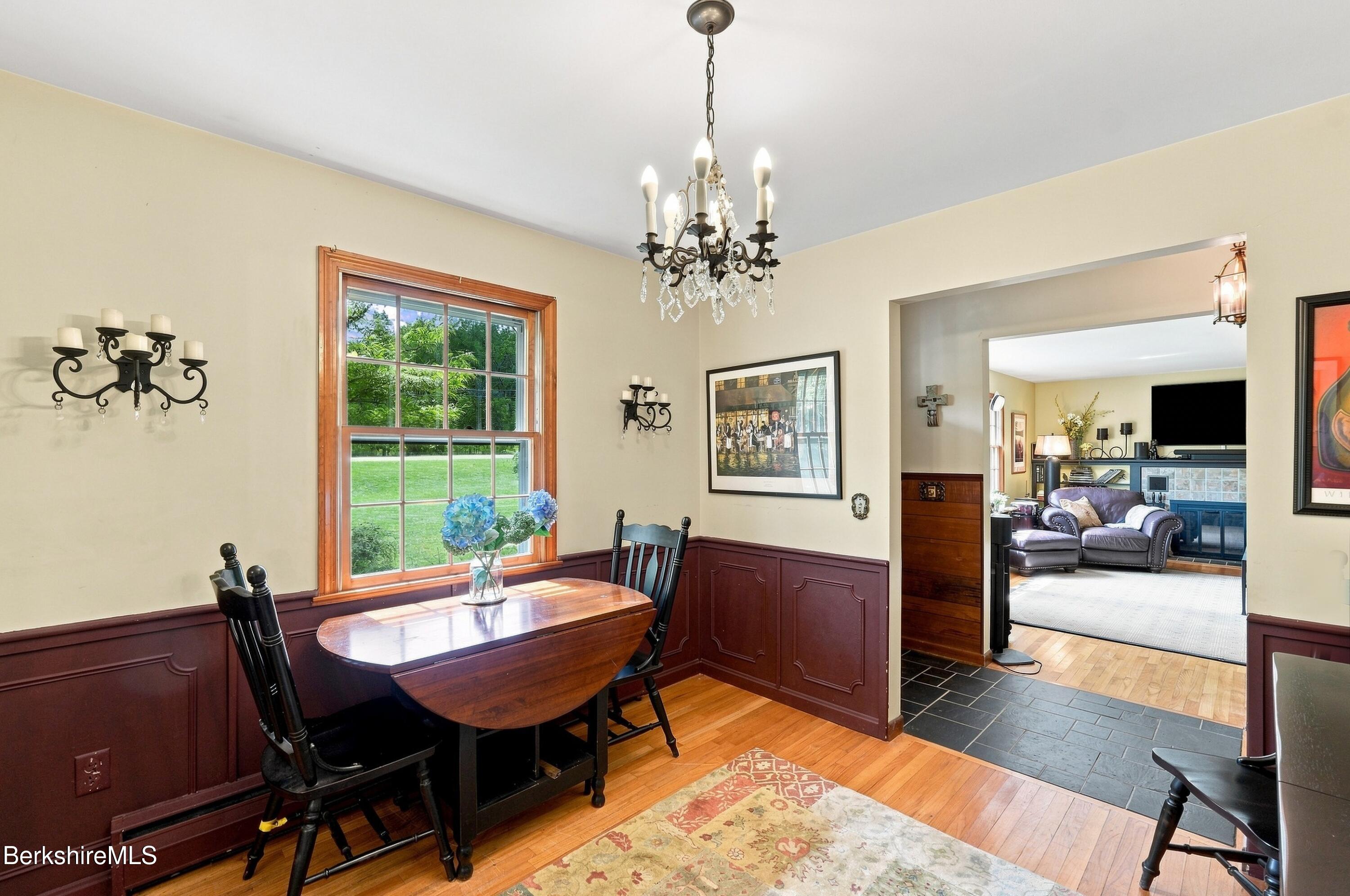 422 Barker Road Pittsfield, MA 01201 - Photo 14 of 44 Dining Room