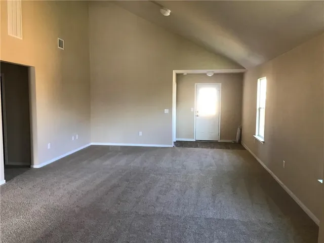 $1,800 | 19517 Great Falls Drive, Manor, TX 78653