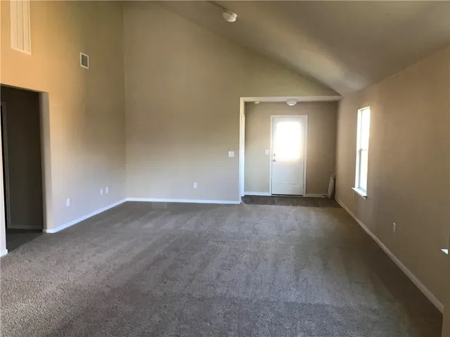 $1,800 | 19517 Great Falls Drive, Manor, TX 78653