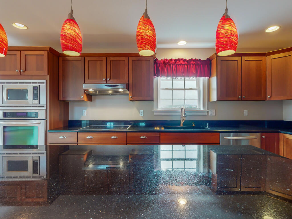 579 River Road Biddeford, ME 04005 - Photo 6 of 43 579RiverRd-Dayton-05