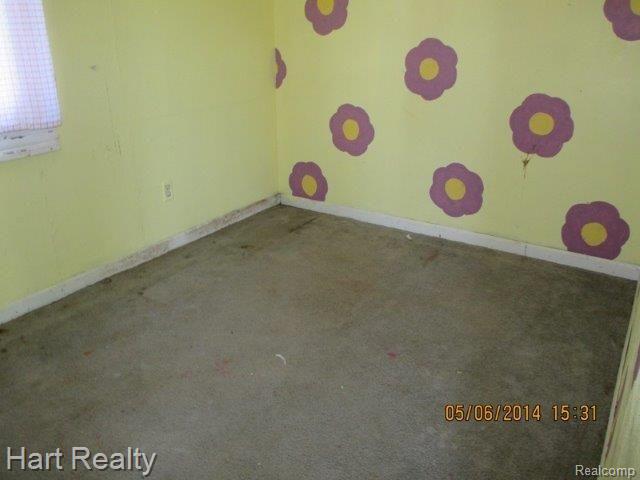 96 East Lapeer Road Peck, MI 48466 - Photo 9 of 15 Bedroom.jpg