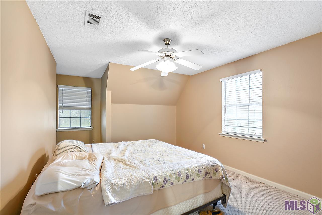 7039 Jim Rushing Road Denham Springs, LA 70706 - Photo 6 of 12 Gallery Image 6