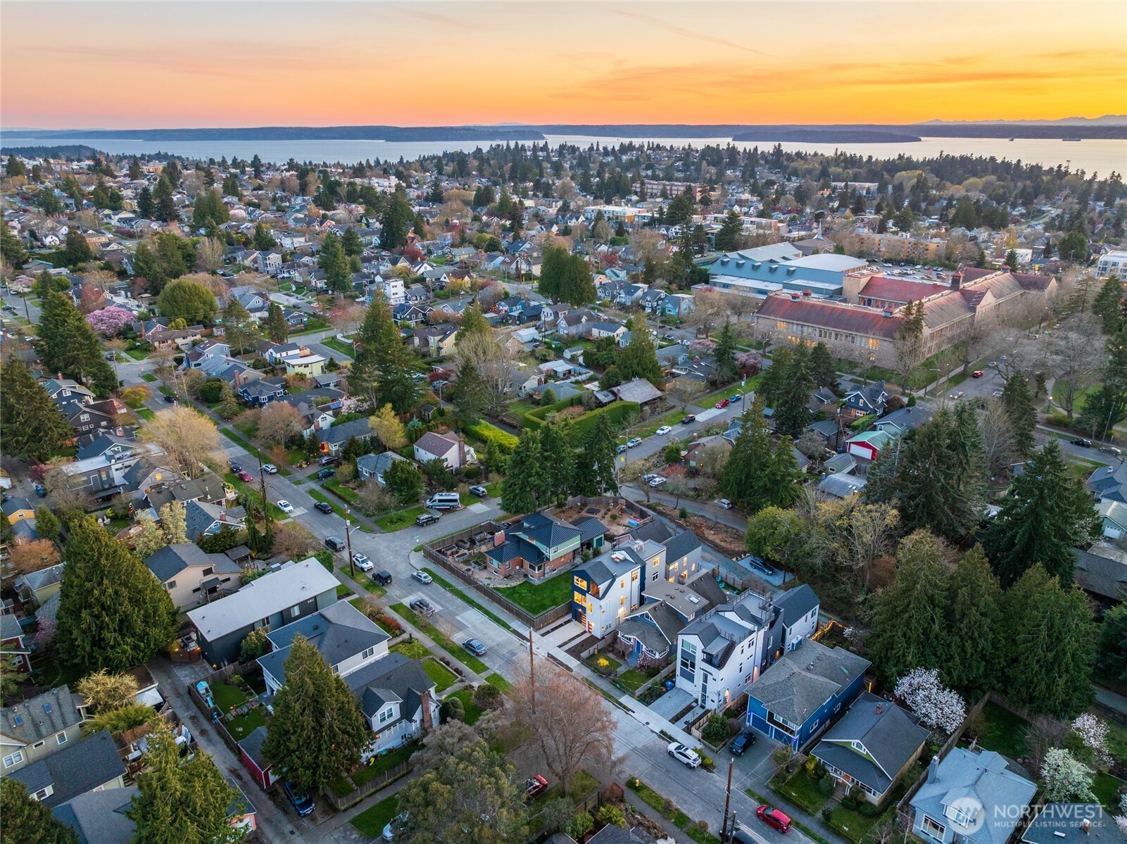2931 39th Avenue Southwest Seattle, WA 98116 - Photo 36 of 40 an aerial view of a city with lots of residential buildings