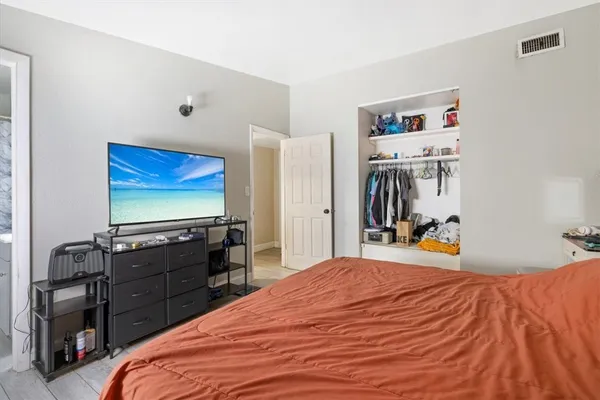 $290,000 | 2340 Port Malabar Boulevard Northeast, Palm Bay, FL 32905