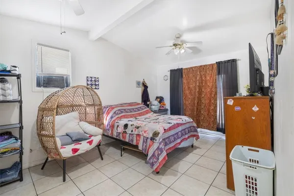 $290,000 | 2340 Port Malabar Boulevard Northeast, Palm Bay, FL 32905