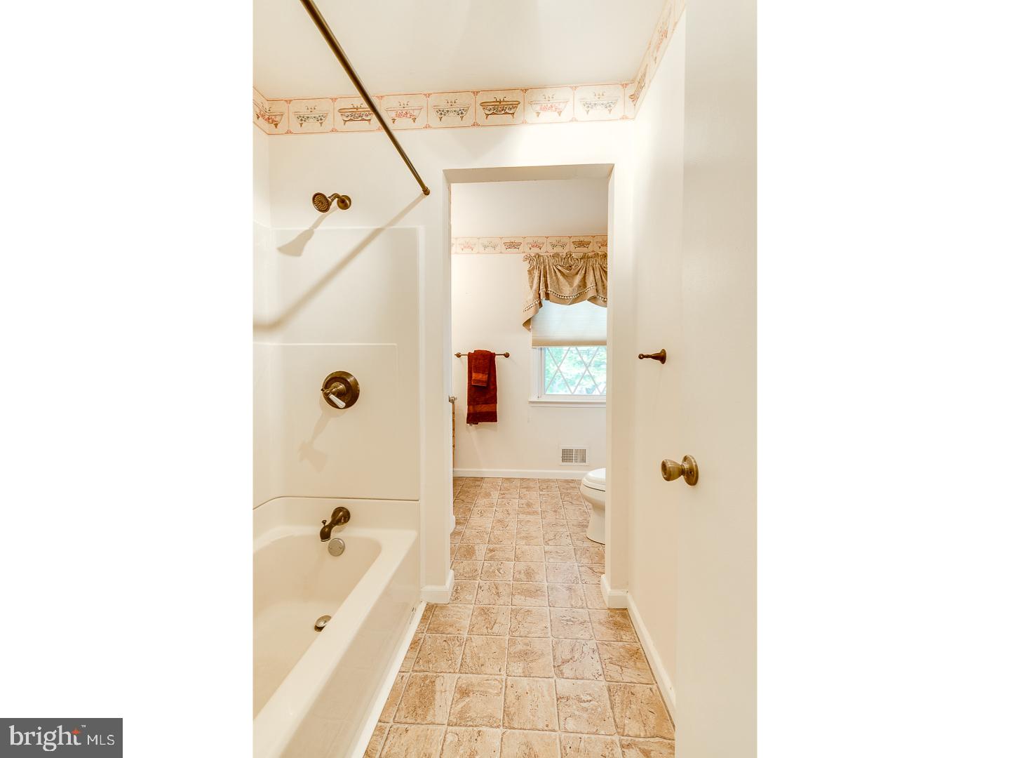 31 Kay Road Yardville, NJ 08620 - Photo 12 of 25 Bathroom