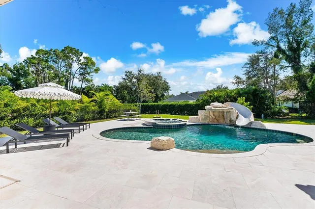 $1,685,000 | 9612 18th Ave Circle Northwest, Bradenton, FL 34209
