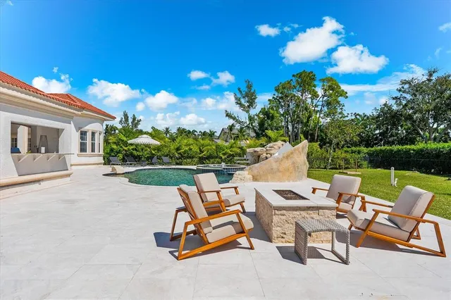 $1,685,000 | 9612 18th Ave Circle Northwest, Bradenton, FL 34209