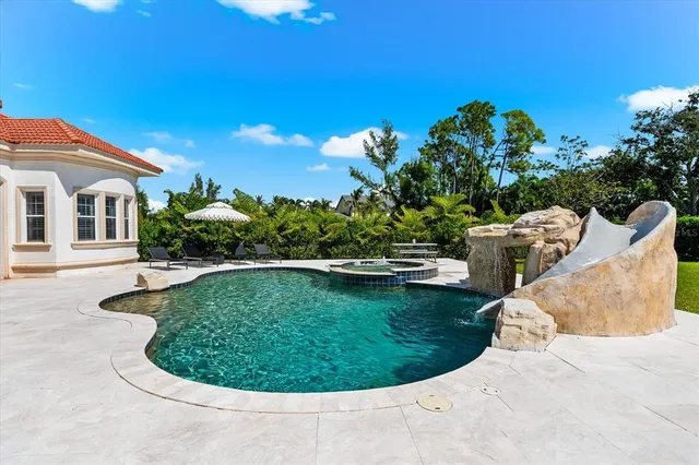$1,685,000 | 9612 18th Ave Circle Northwest, Bradenton, FL 34209