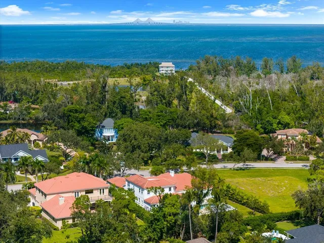 $1,685,000 | 9612 18th Ave Circle Northwest, Bradenton, FL 34209