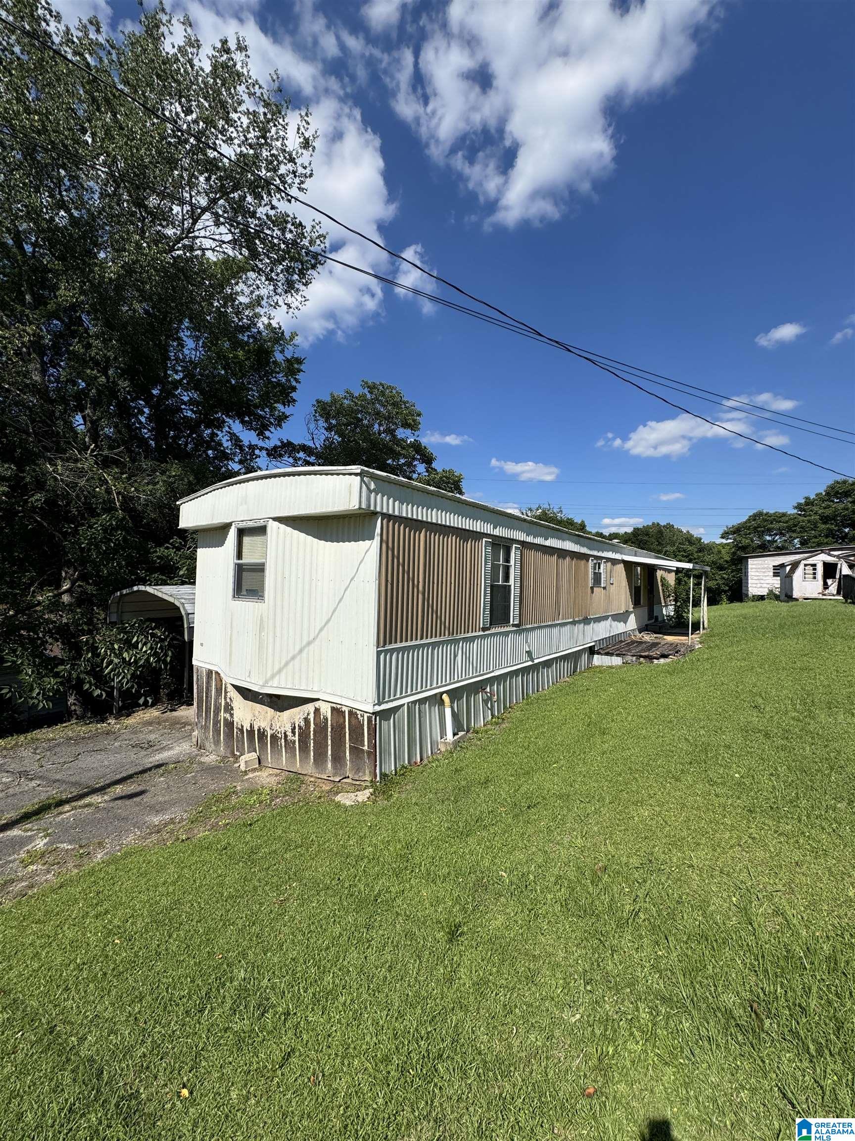 1015 Patterson Street Anniston, AL 36201 - Photo 15 of 24