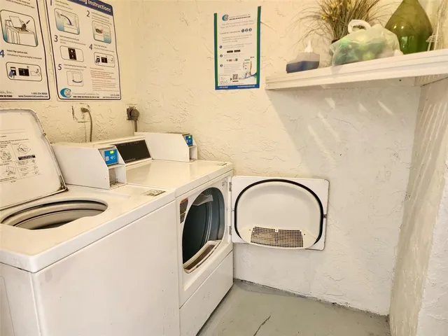 $1,900 | 5090 Southwest 64th Avenue, Unit 204, Davie, FL 33314