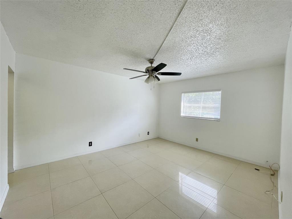 5090 Southwest 64th Avenue, Unit 204 Davie, FL 33314 - Photo 8 of 25 Spacious primary suite