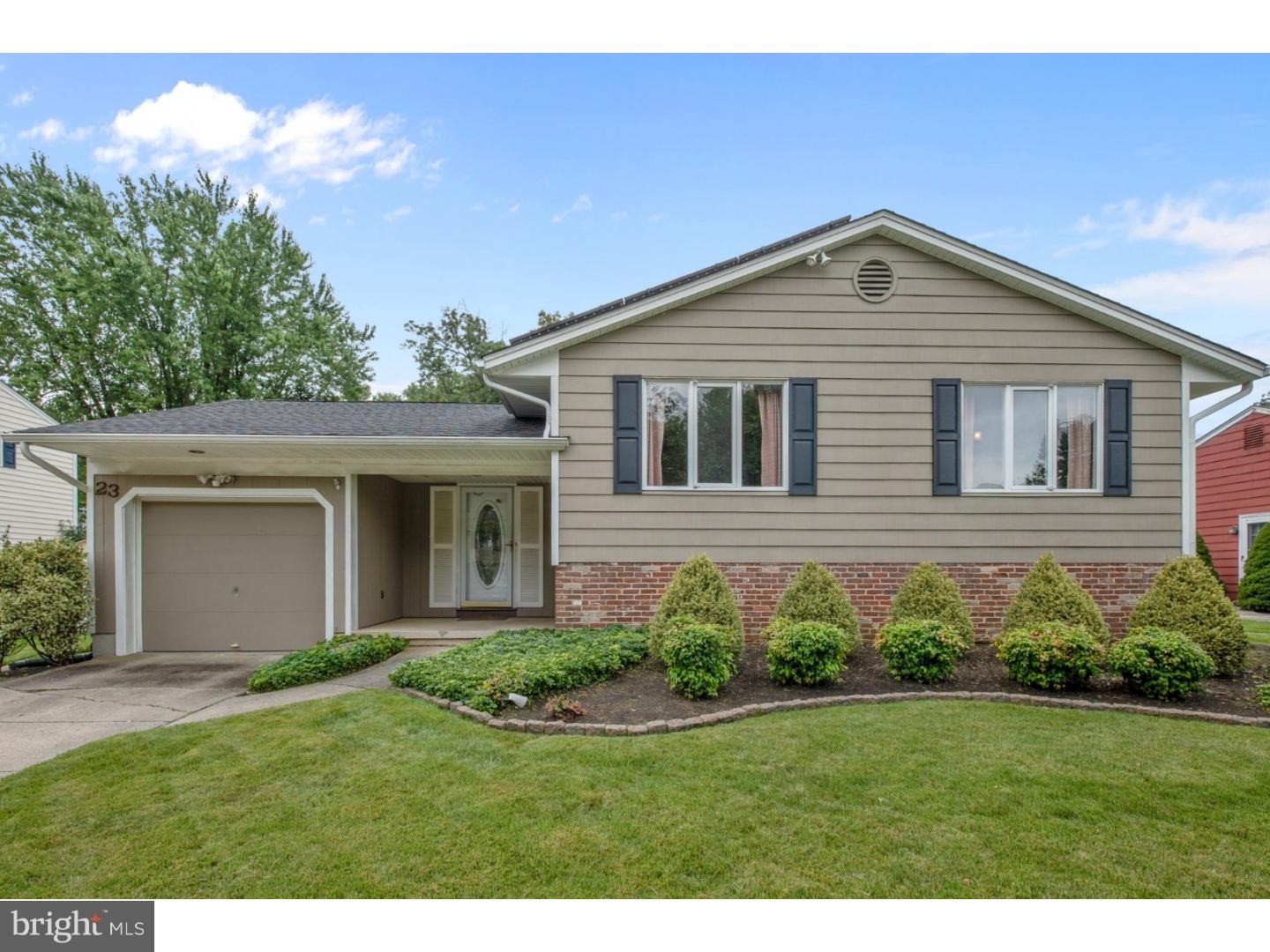 23 Elmgate Road Evesham, NJ 08053 - Photo 2 of 23 Exterior Front