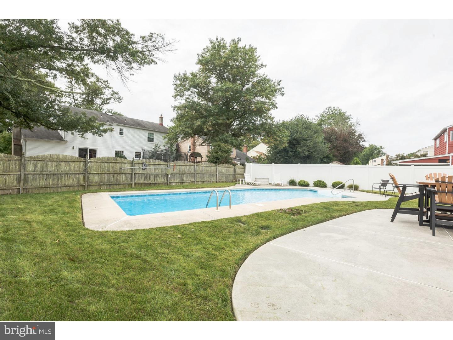 23 Elmgate Road Evesham, NJ 08053 - Photo 22 of 23 Pool