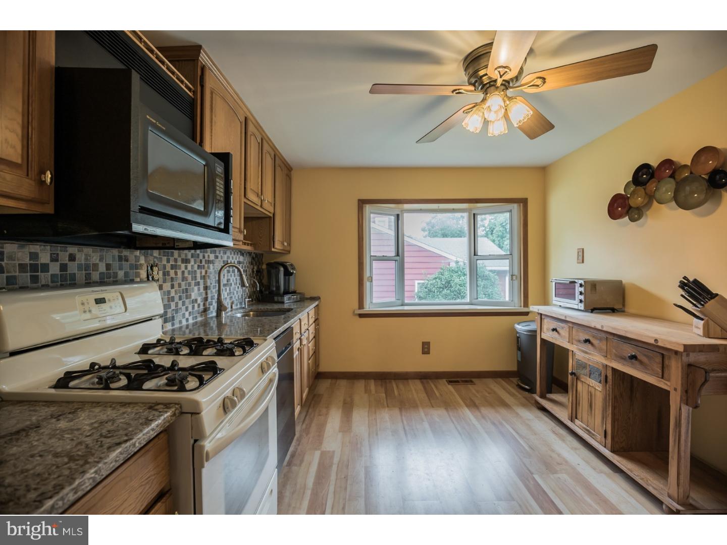 23 Elmgate Road Evesham, NJ 08053 - Photo 9 of 23 Kitchen