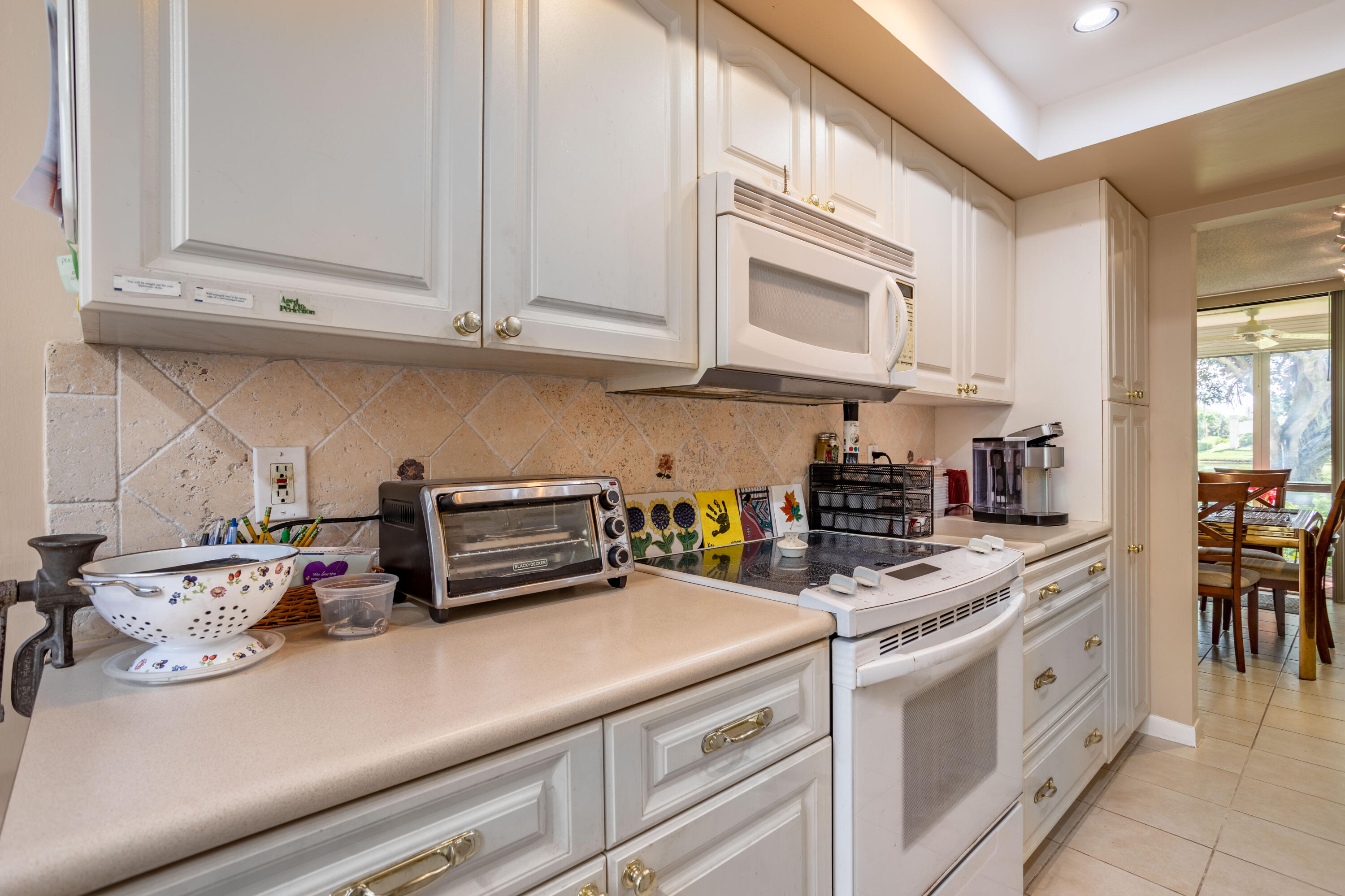 3502 Bridgewood Drive Boca Raton, FL 33434 - Photo 8 of 71 31_3502-1-29