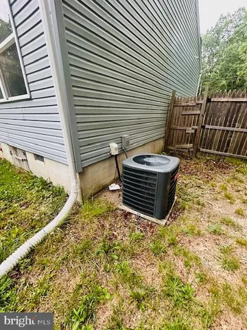 a house view with a backyard space