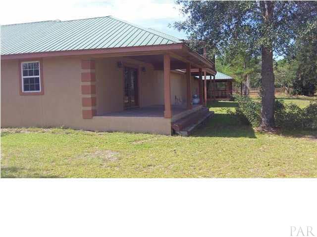 893 Coventry Road DeFuniak Springs, FL 32433 - Photo 3 of 12 Gallery Image 3