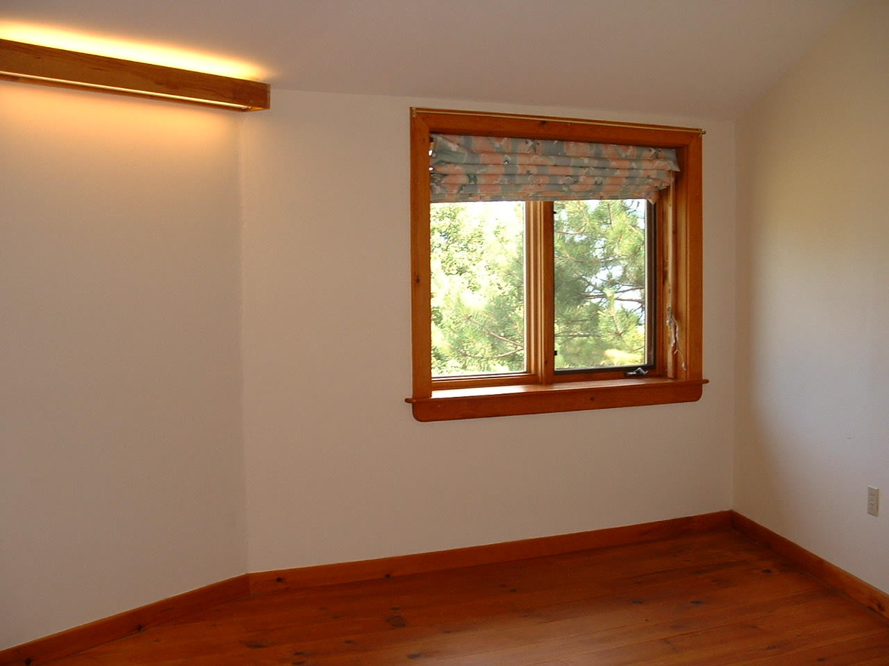 1755 Port Road Machiasport, ME 04655 - Photo 27 of 35 Guest Cottage-Bedroom
