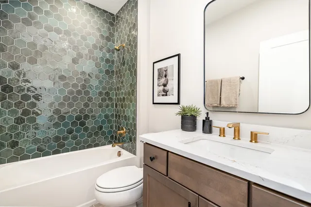 $530,000 | 126 Zola Alley, Nashville, TN 37209