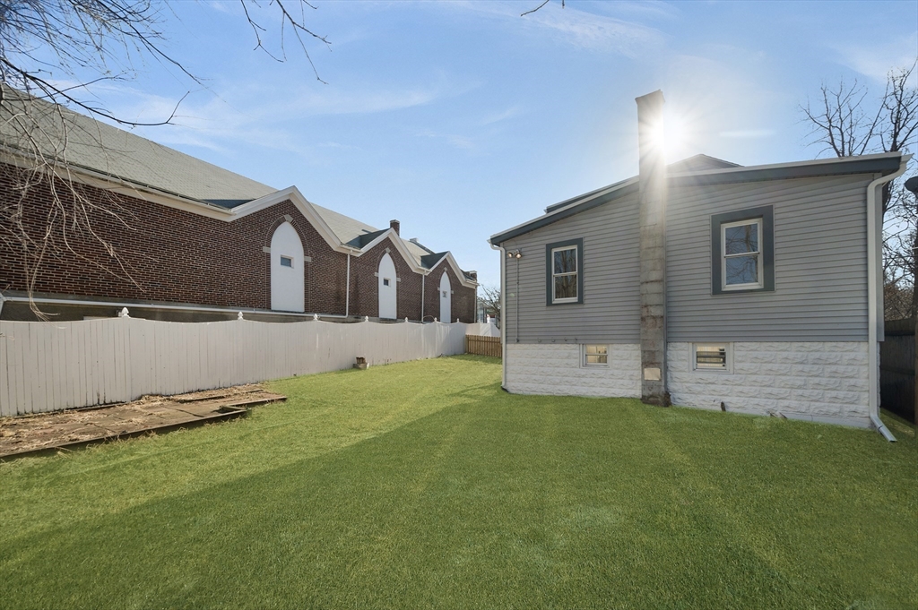 76 Main Street Blackstone, MA 01504 - Photo 19 of 21