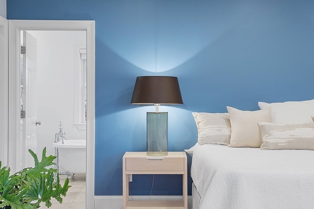 8 Reiling Pond Road Lincoln, MA 01773 - Photo 21 of 35