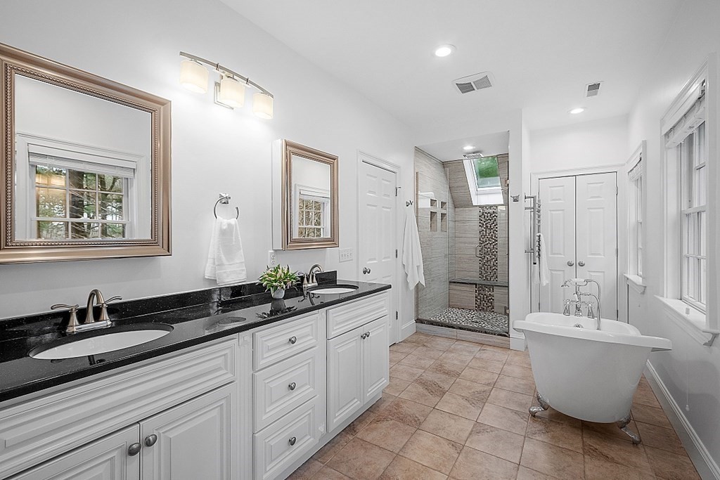 8 Reiling Pond Road Lincoln, MA 01773 - Photo 24 of 35