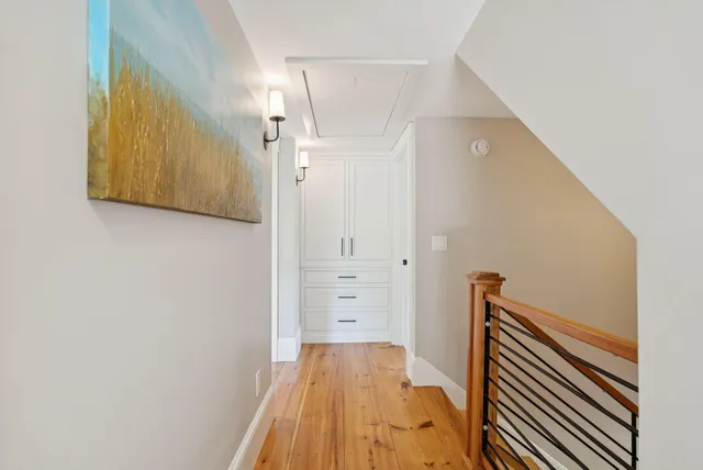 $1,895,000 | 263 Foreside Road, Falmouth, ME 04105